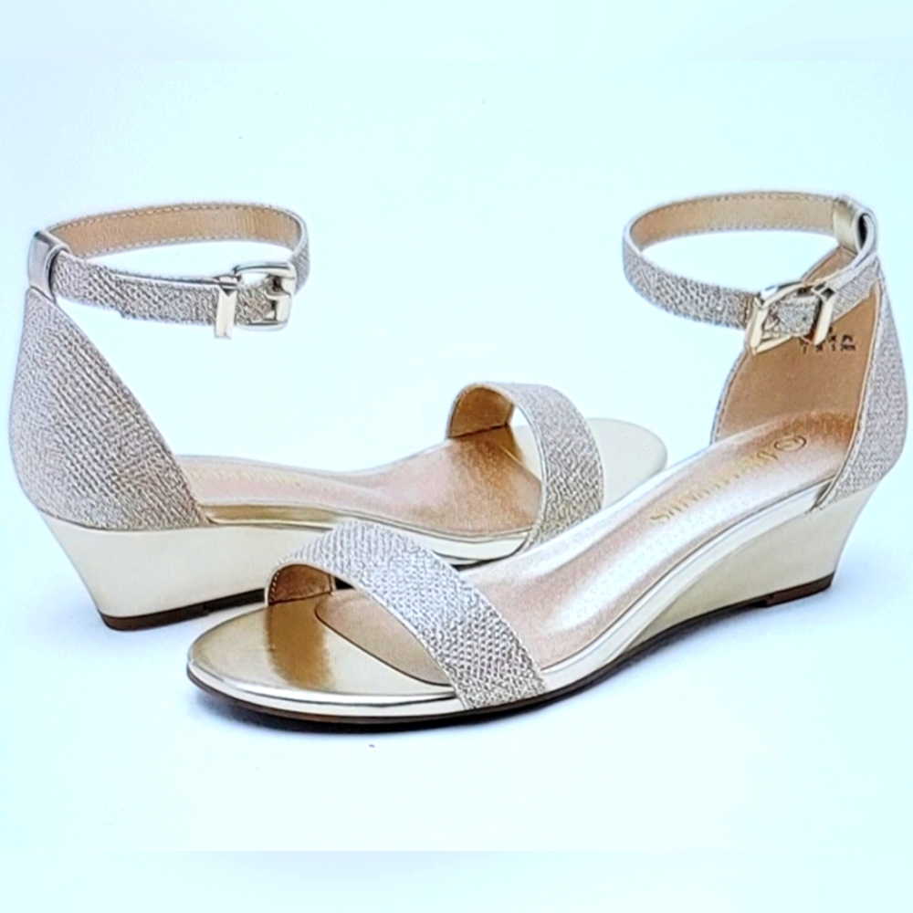 NIB GOLD ANKLE STRAP WEDGE WEARABLE ALL DAY FOR COMFORT WEDDING EVENT SA…